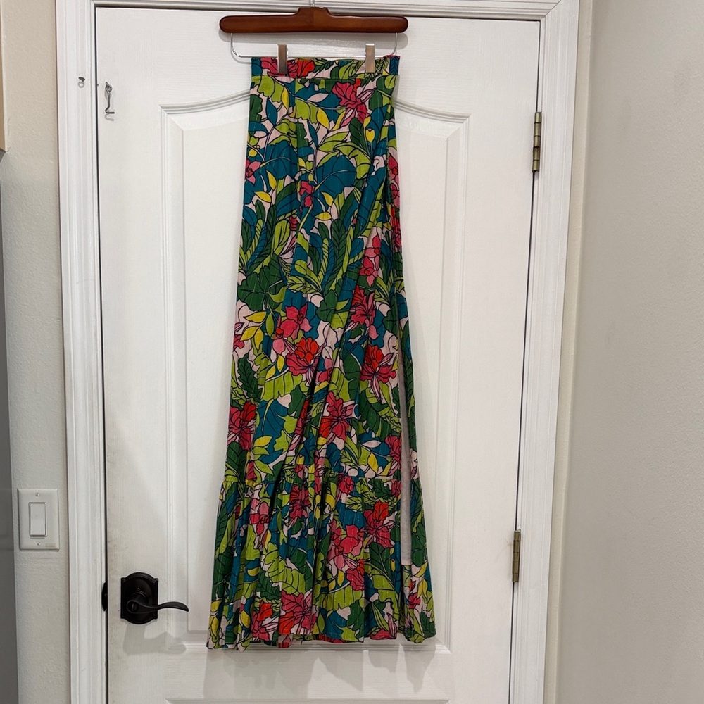 Tori Richard Green Tropical Print Maxi Skirt with Pink Accents Medium